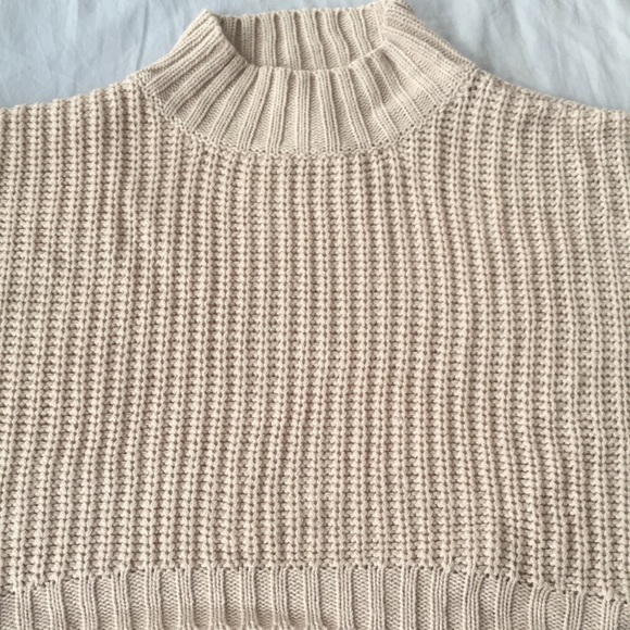 Cropped Cotton On Sweater in Oatmeal Color - Picture 5 of 6